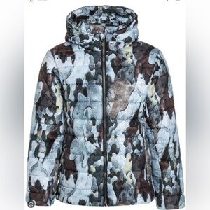 MOLO Kids Funky Camo Drippy Cool Howl Print Puffer removable hood EUC 4